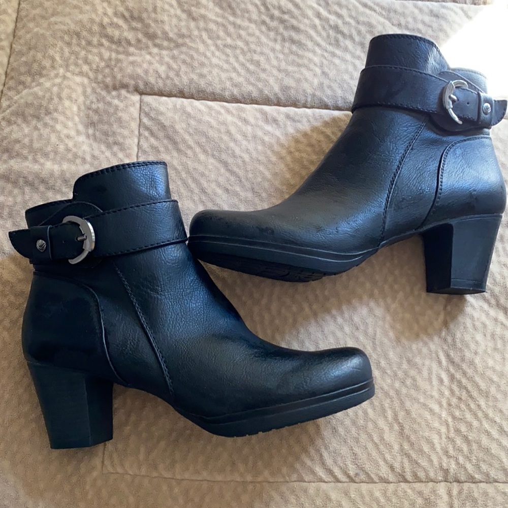Black leather 3/4 side zip boots. Super soft and comfortable